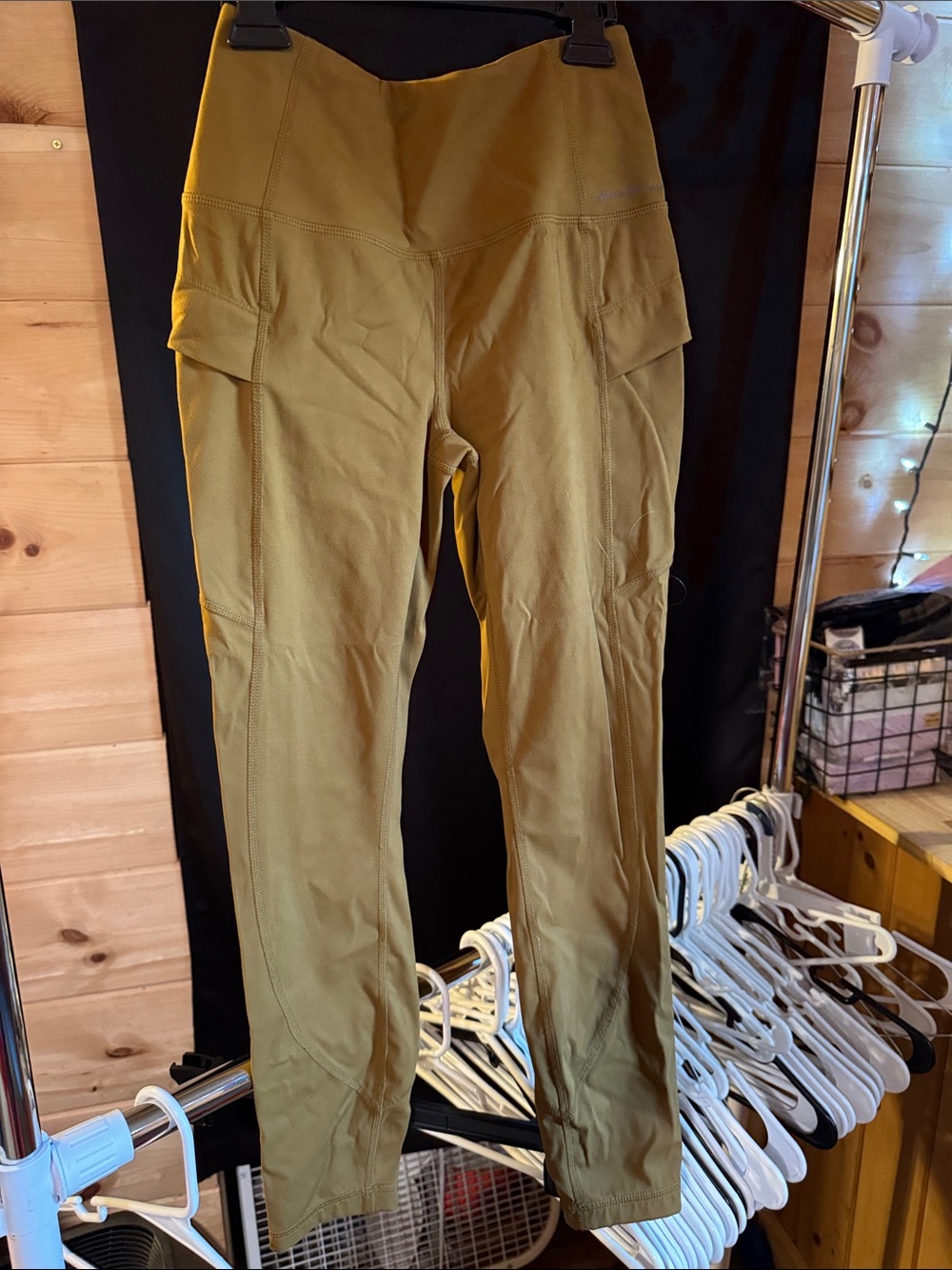 Eddie Bauer Olive Green Leggings with Side Cargo Pockets